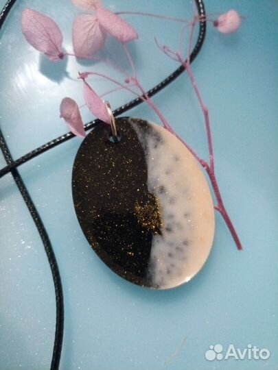 Кулон подвеска, эпоксидная смола