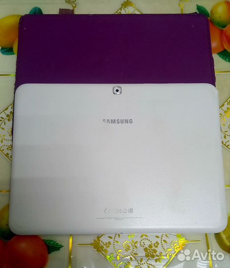 Планшет Samsung Galaxy TAB 4