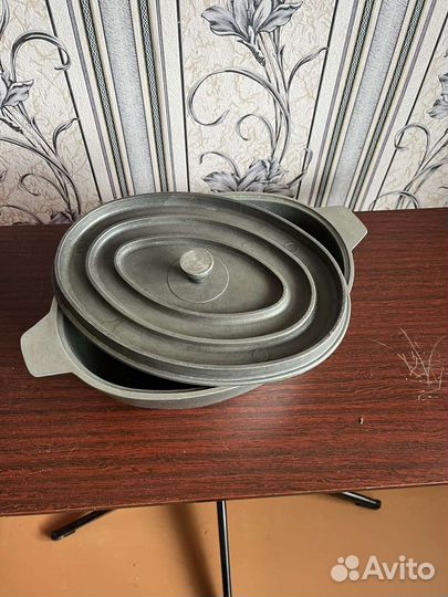 Утятница чугунная