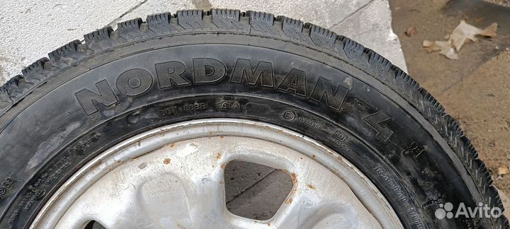 Nordman Nordman 4 215/65 R16