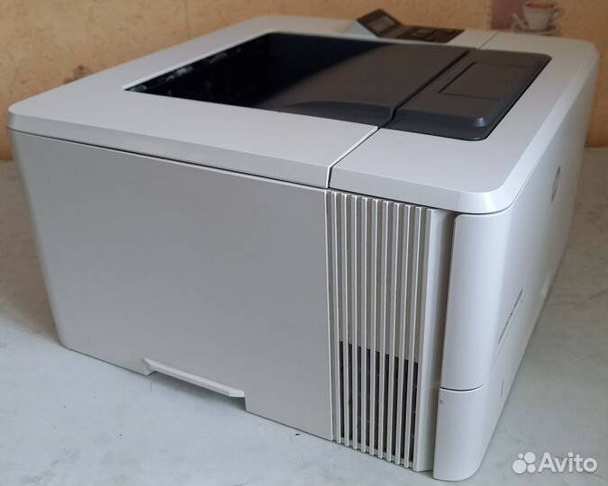 Принтер HP LaserJet M402dn
