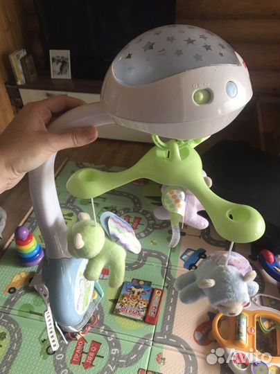 Мобиль на кроватку fisher price