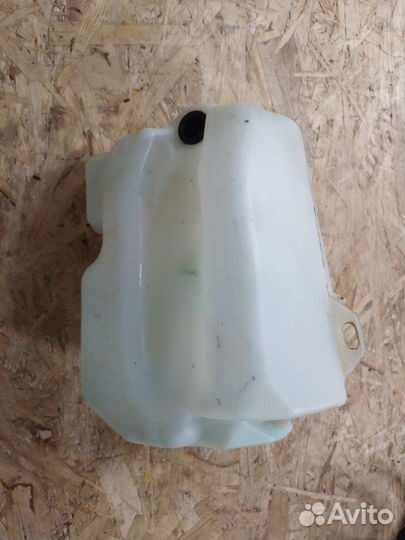 Бачок омывателя Renault Megane