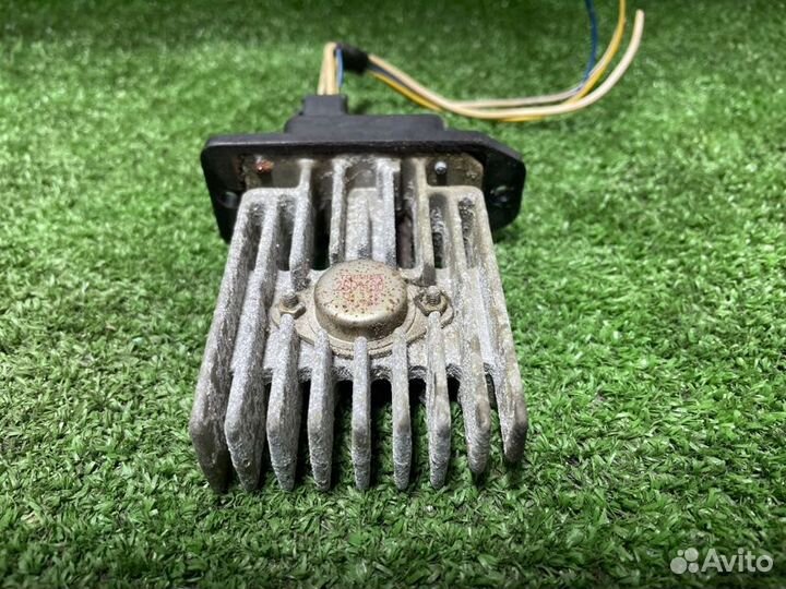 Реостат печки Toyota Land Cruiser Prado VZJ95