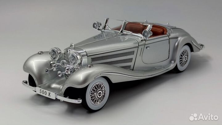 Модель автомобиля Mercedes Benz 500K метал