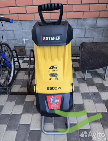 Садовый измельчитель веток