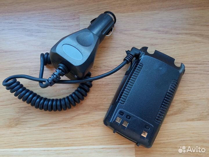 З/у от прикуривателя для kenwood UVF1 turbo