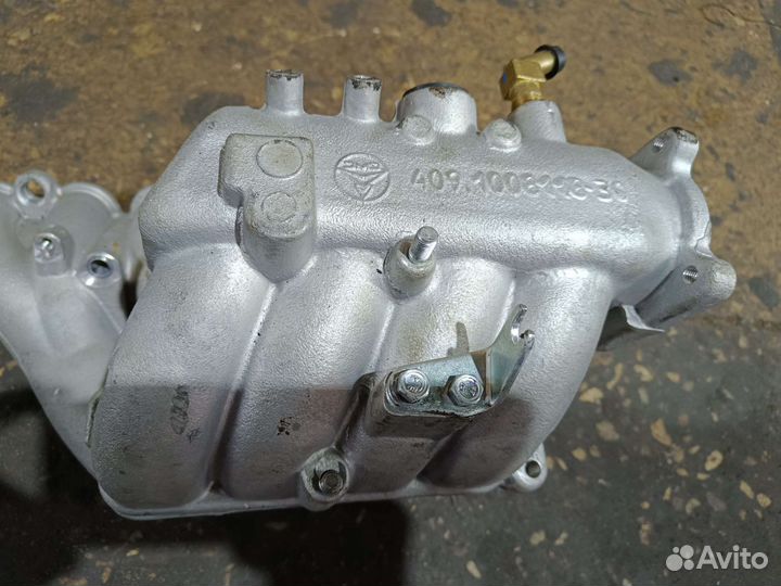 Впускной коллектор маленький УАЗ 409