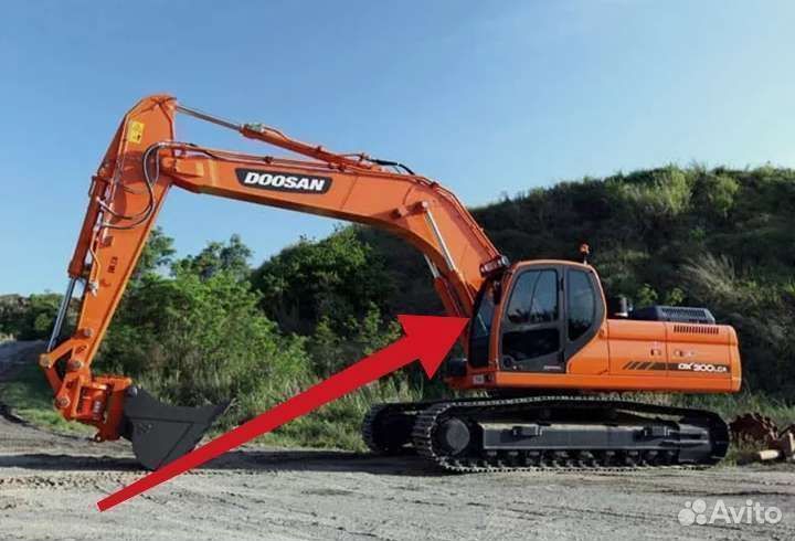 Стекло лобовое на экскаватор Doosan DX, LCA