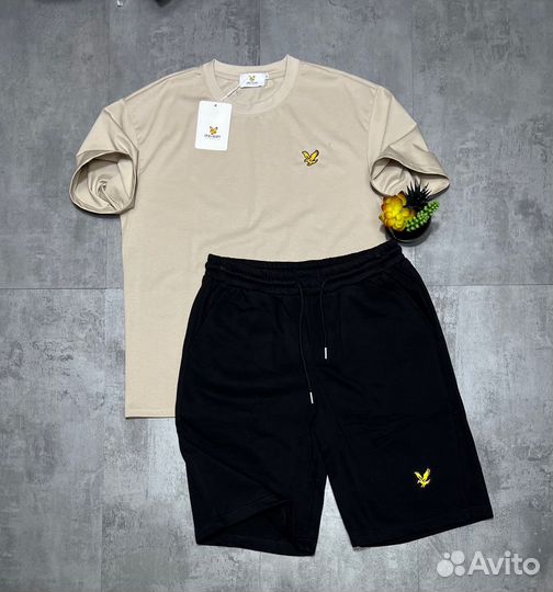 Летний мужской костюм 