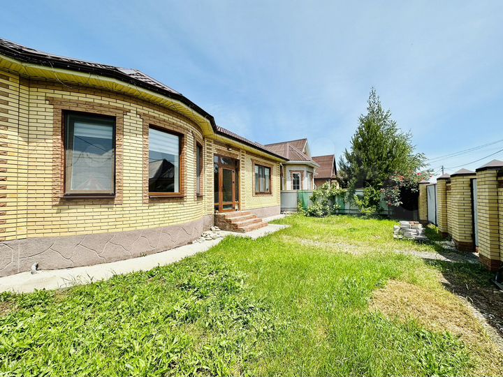 Дом 125 м² на участке 7 сот.