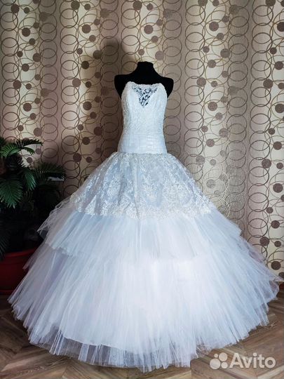 Свадебное платье 46 48 новое