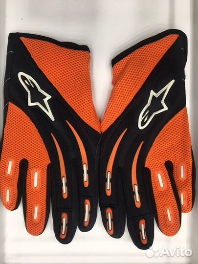 Перчатки для спорта