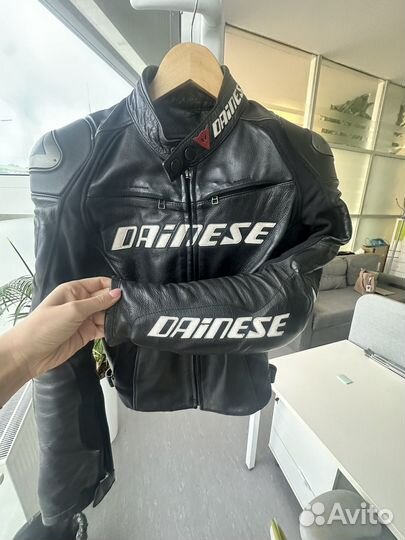 Мотокуртка кожаная dainese 44 rus(мужской размер)