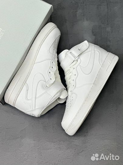 Кроссовки Nike Air Force 1 High зимние