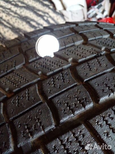 Nankang S-600 215/65 R16