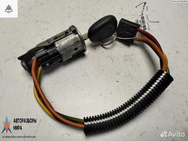 Замок зажигания Renault Scenic рест. 2001