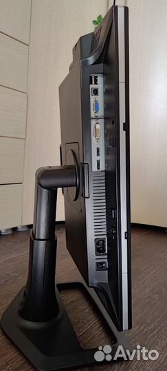 Монитор HP ZR2240w