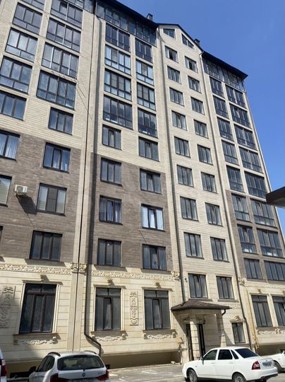 2-к. квартира, 74 м², 10/10 эт.