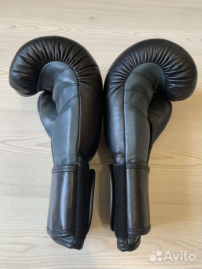 Боксерские перчатки ultimatum 14 oz