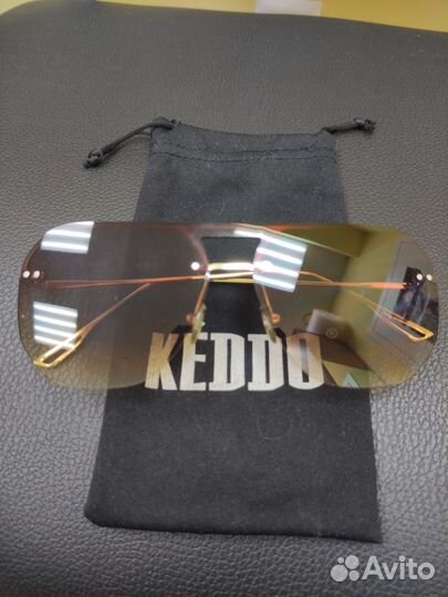 Солнцезащитные очки