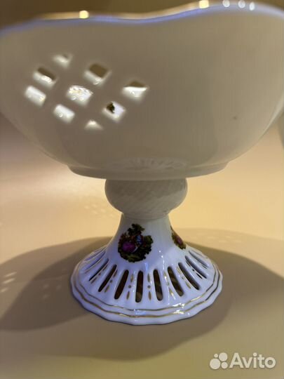 Фруктовница на ножке