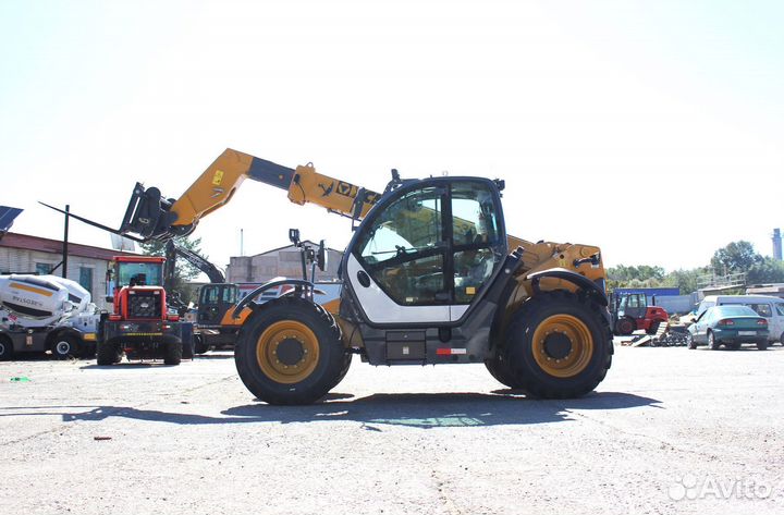 Телескопический погрузчик XCMG XC6-3007K, 2024