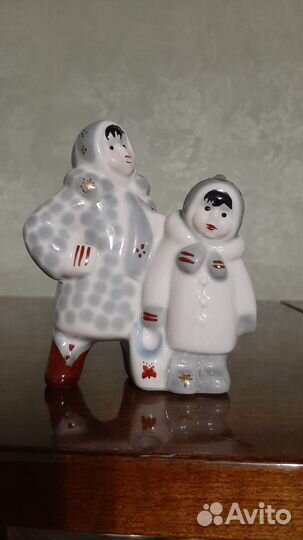 Статуэтка Зимний дворик дети