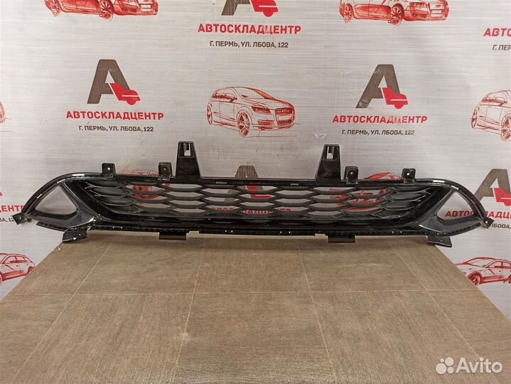Решетка бампера переднего Kia Optima (2015-2020)