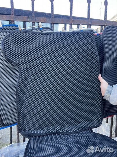 Автомобильные коврики эва на priora