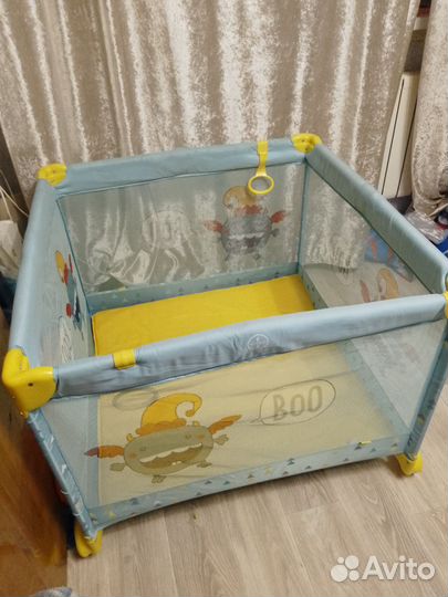 Манеж детский складной