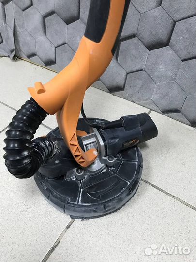 Шлифовaльная машинa 