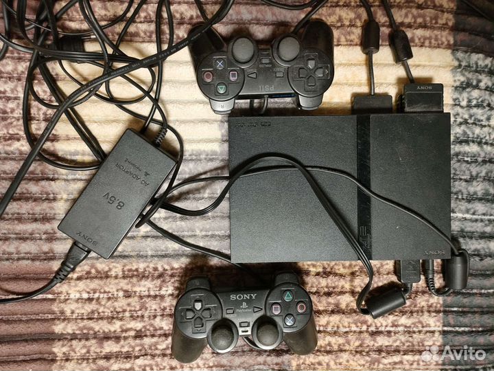 Sony PS2 + касеты с играми