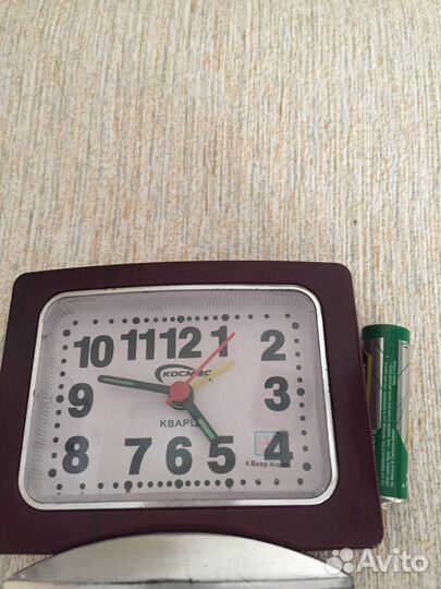 Часы будильник