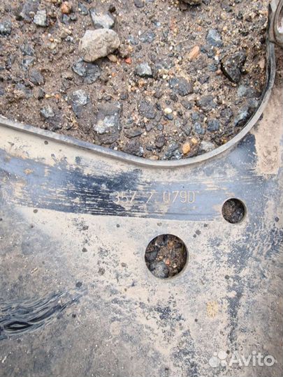 Рычаг передний правый в шаровой Рено Логан 2