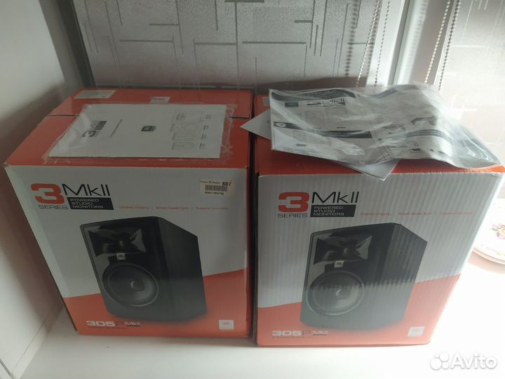 Студийные мониторы jbl 305p mkii