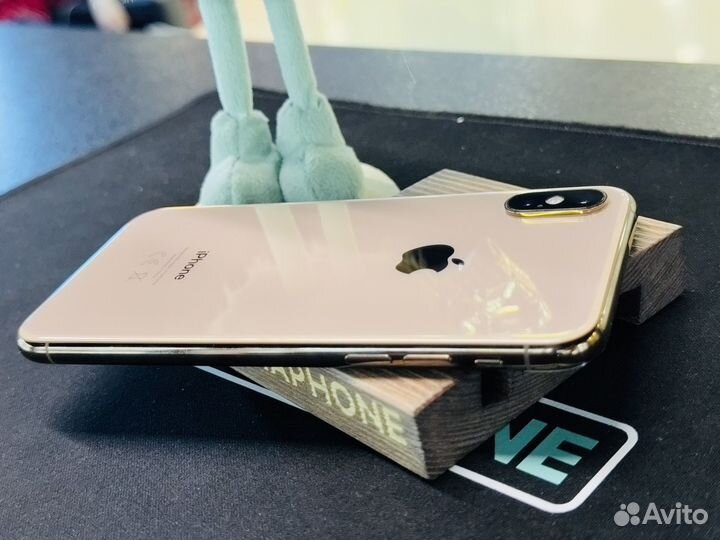 iPhone Xs, 256 ГБ