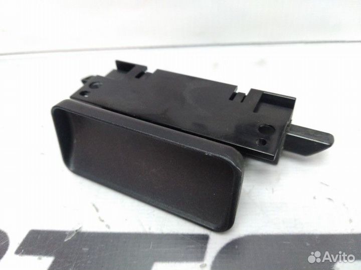 Ручка бардачка Mitsubishi Outlander XL