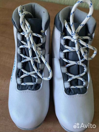 Лыжные ботинки 35 размер
