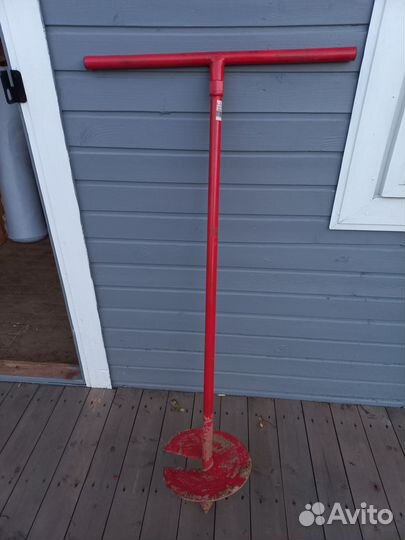 Ручной земляной бур