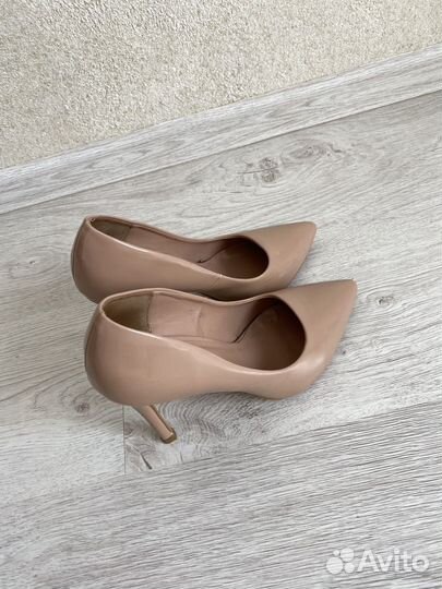 Туфли лодочки бежевые
