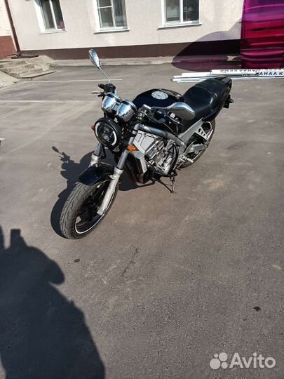 Honda CB 1