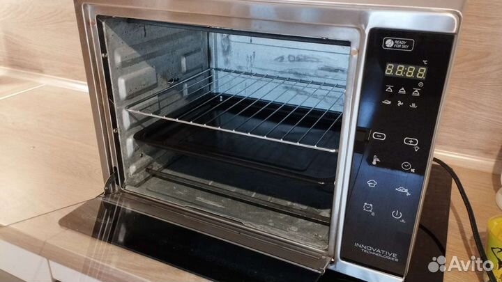 Духовой шкаф Redmond