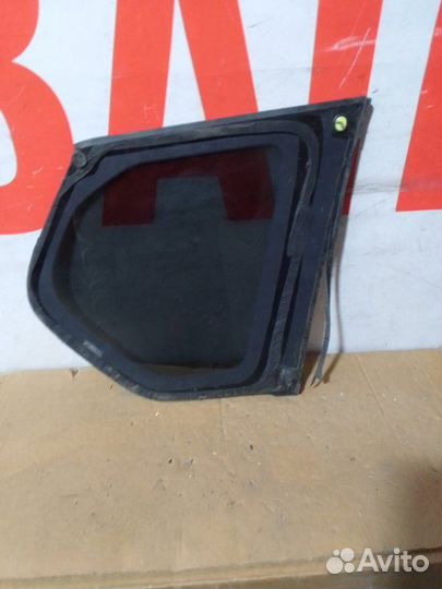 Форточка двери задняя левая Nissan X-Trail T31
