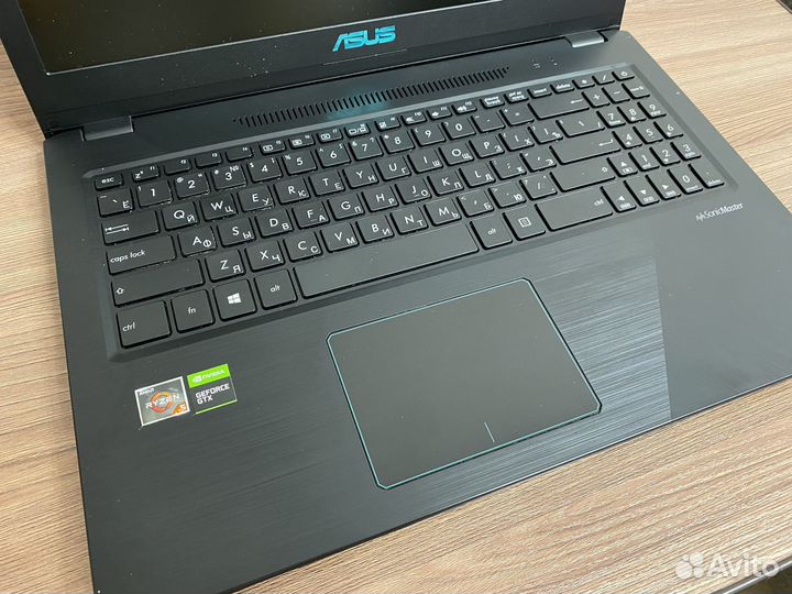 Игровой ноутбук asus