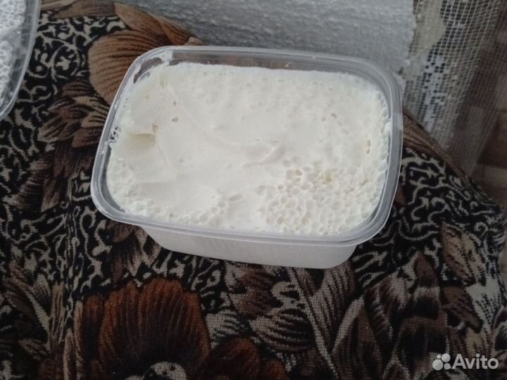 Продам сметану