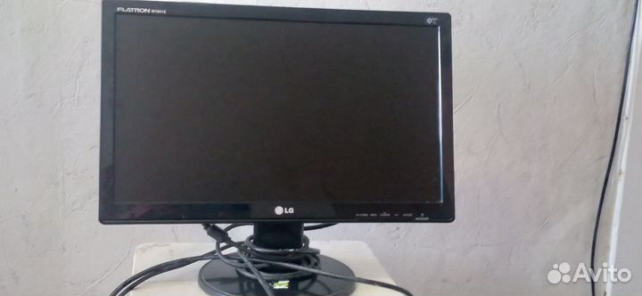 Монитор для компьютера бу