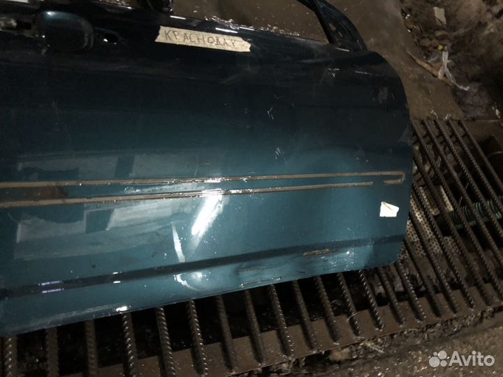 Toyota Corolla 120 Седан дверь передняя правая с д