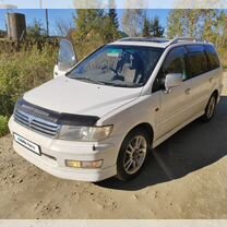 Mitsubishi Chariot 2.4 AT, 2000, 80 000 км, с пробегом, цена 450 000 руб.