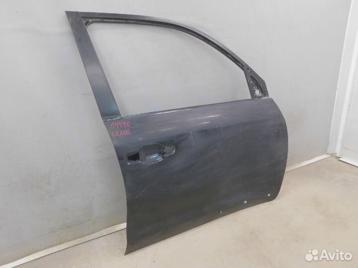 Дверь передняя правая Toyota Land Cruiser
